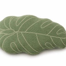 Cojín infantil hoja verde