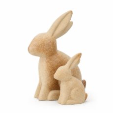 Figuras de madera de conejos